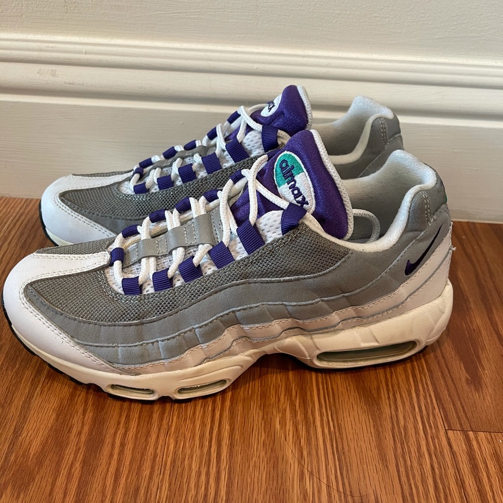 Air Max Pre Loved